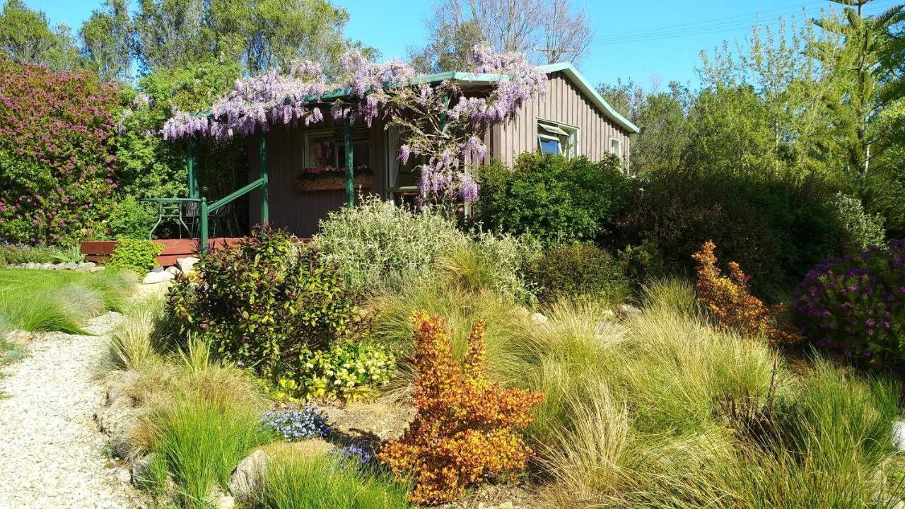Waterwheel Cottage Upper Moutere Esterno foto