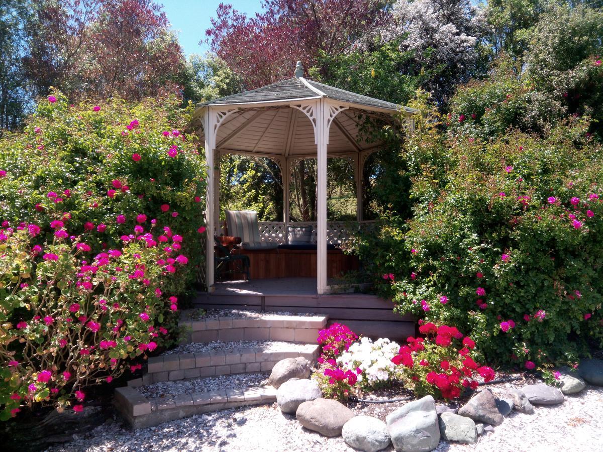 Waterwheel Cottage Upper Moutere Esterno foto